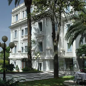 Hotel Flora, Frascati